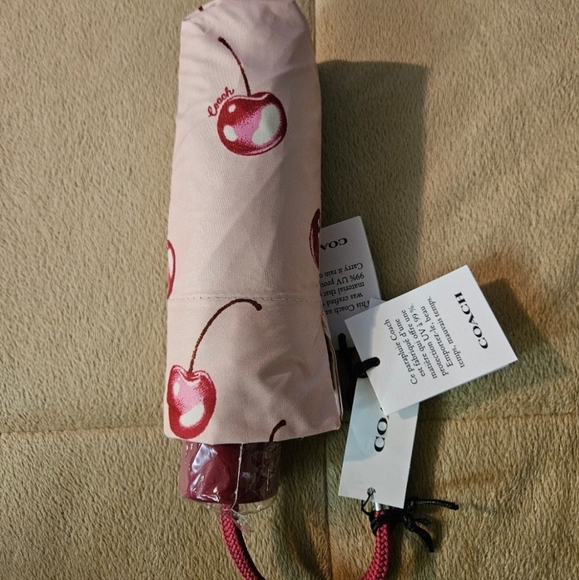 Coach mini umbrella - Picture 4 of 10